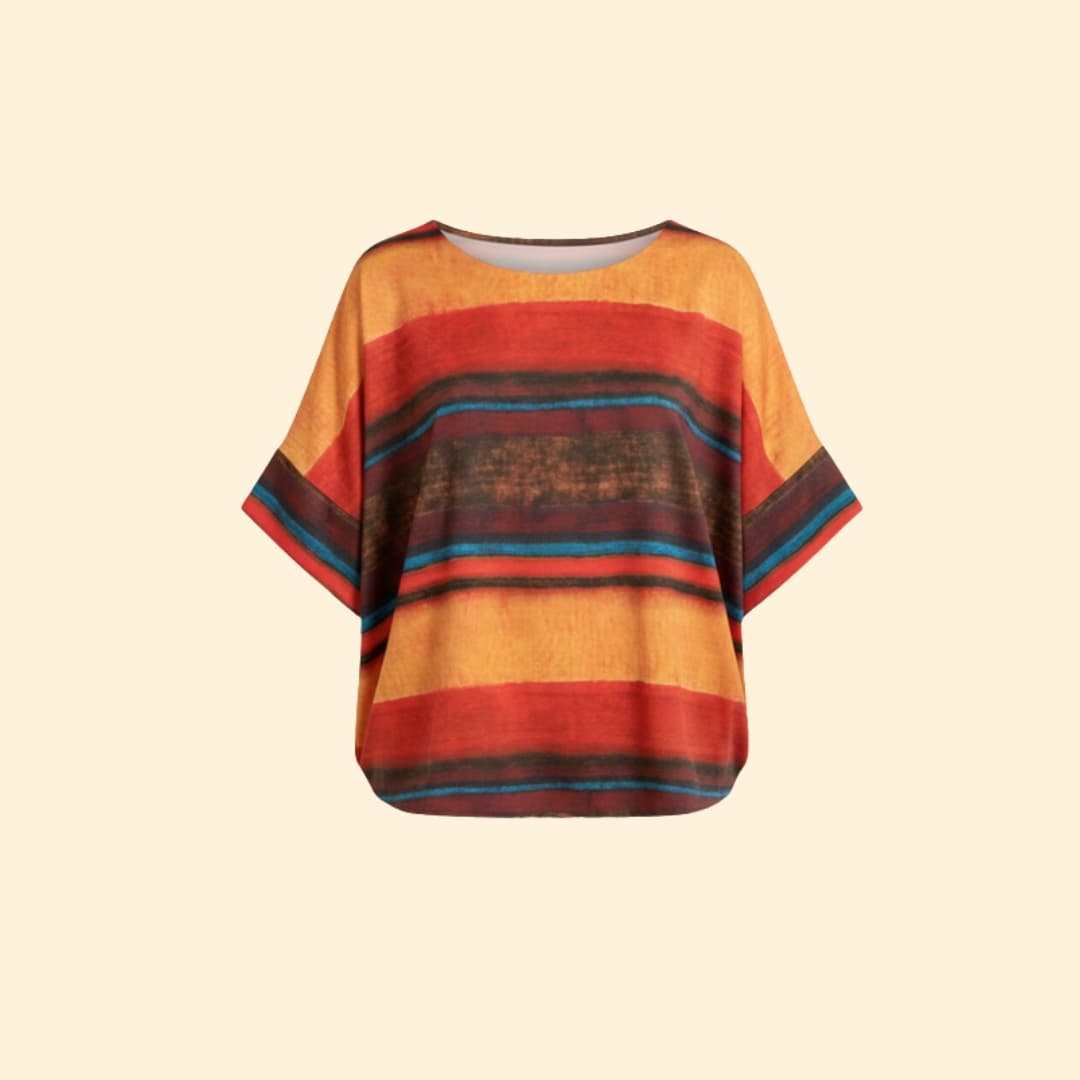 Women’s Basic T-shirt with Abstract Stripe Pattern